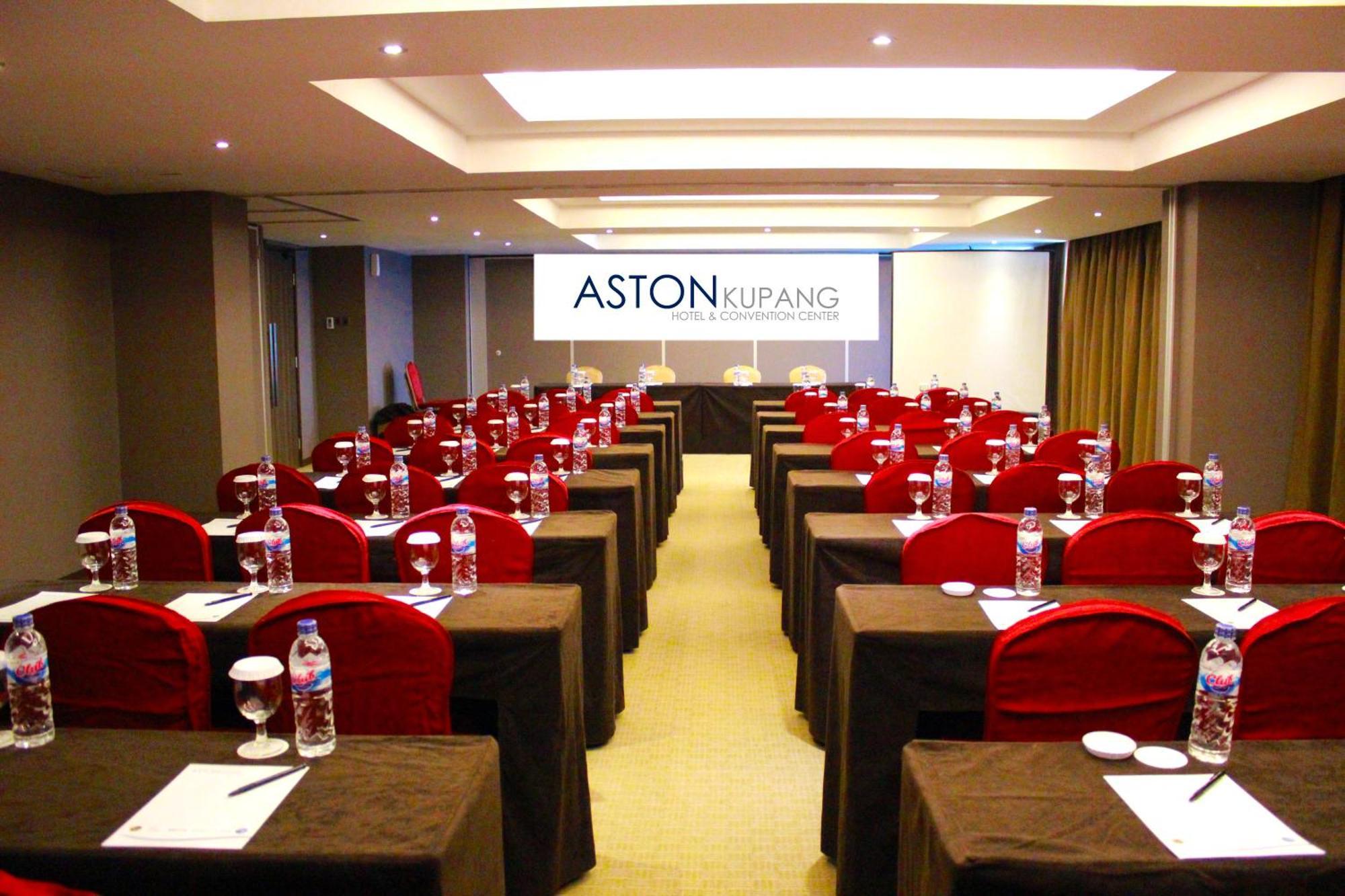 Aston Kupang Hotel & Convention Center Exterior foto